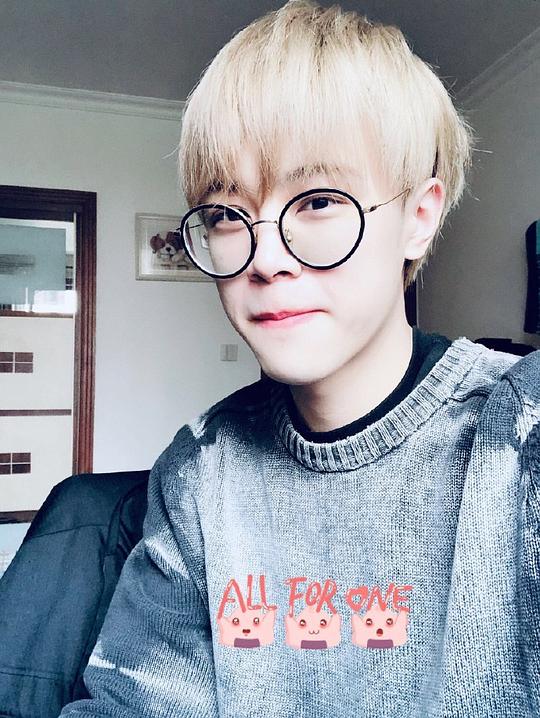 李浓 Nong Li