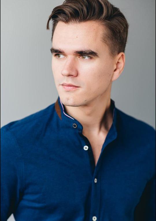 格里莎·帕斯特纳克 Grisha Pasternak