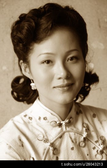 黄丽娅 Liya Huang