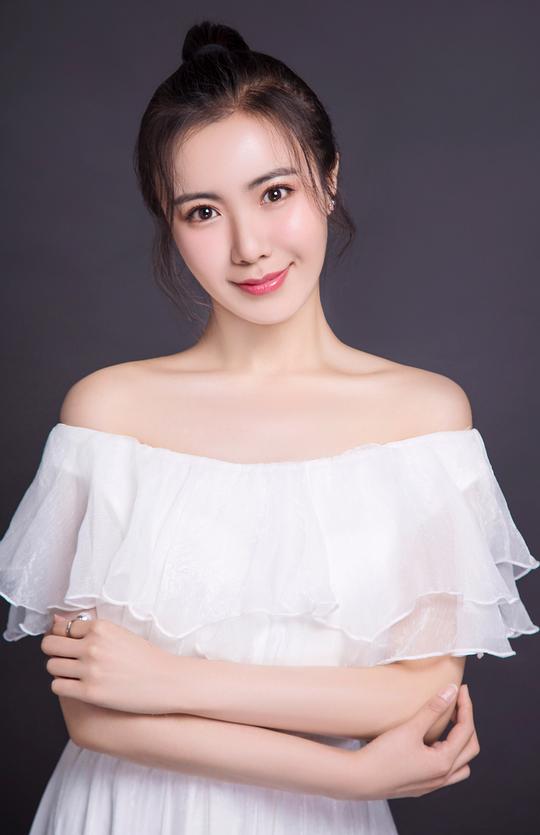 祝昕愿 Xinyuan Zhu