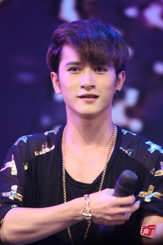 刘洲成 Zhoucheng Liu