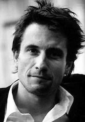 奥利弗·莫姆森 Oliver Mommsen