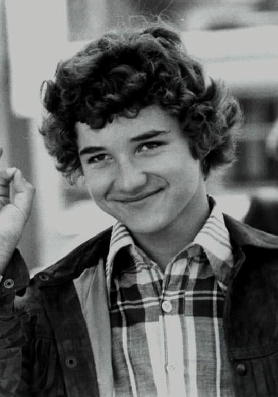 特罗尼亚斯·伯纳德 Thelonious Bernard