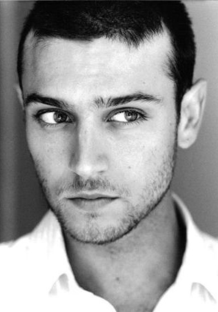 阿斯尔·纽曼 Asier Newman