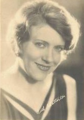 鲁斯·查特顿 Ruth Chatterton