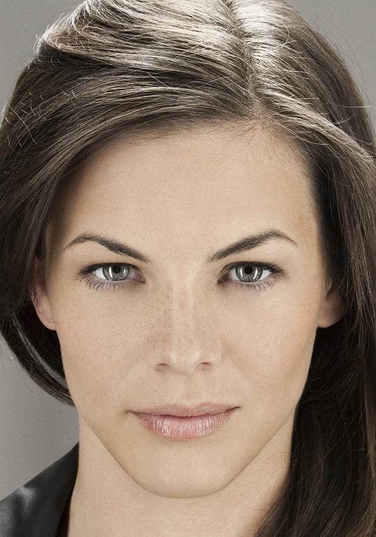 海雷·韦伯 Haley Webb