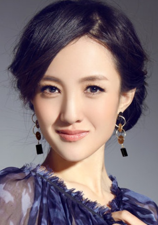 衣珊 Shan Yi
