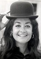 尼娜·康萍兹 Nina Companéez
