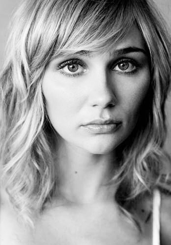 克莱尔·鲍温 Clare Bowen