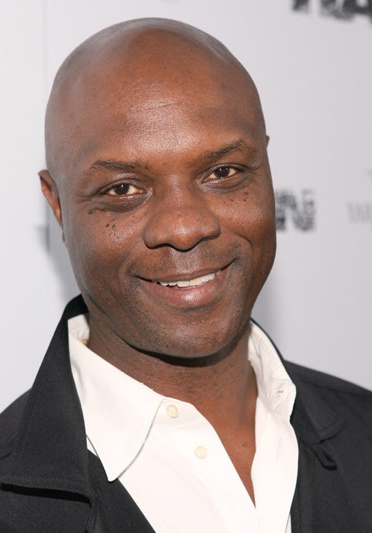 罗伯特·维斯多姆 Robert Wisdom