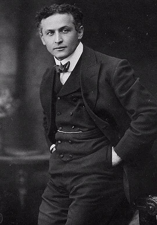 哈里·胡迪尼 Harry Houdini