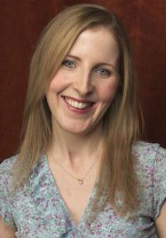 费奈拉·伍尔加 Fenella Woolgar