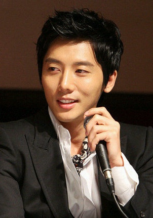 奇太映 Tae-Young Gi