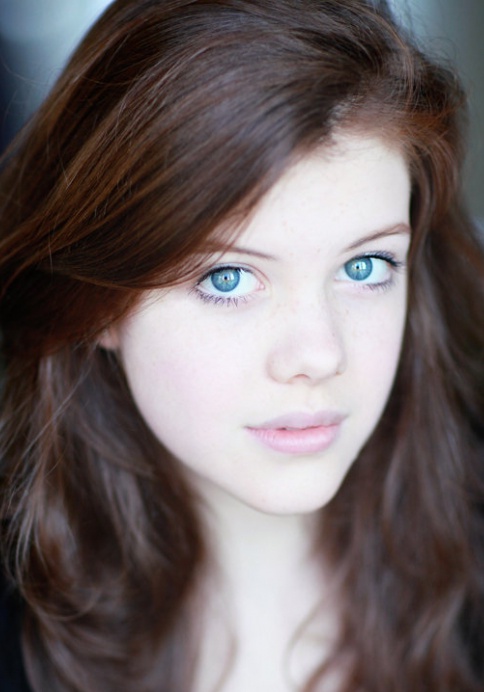 乔芝·韩莉 Georgie Henley