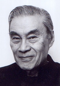 郭弼 Burt Kwouk
