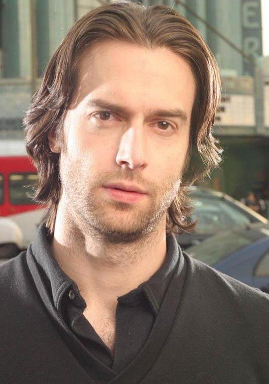 克里斯·德埃利亚 Chris D'Elia