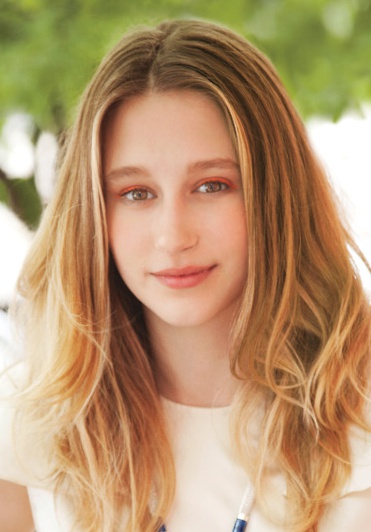 泰莎·法米加 Taissa Farmiga