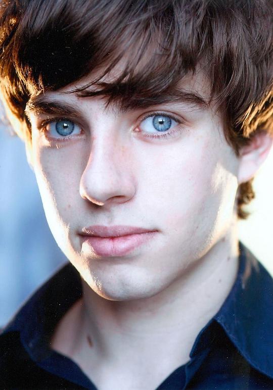 格雷戈里·弗雷曼 Gregory Foreman