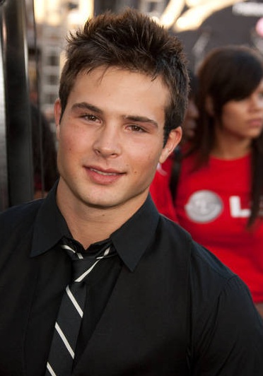 科迪·朗格 Cody Longo