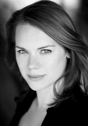 吉娜·贝克 Gina Beck