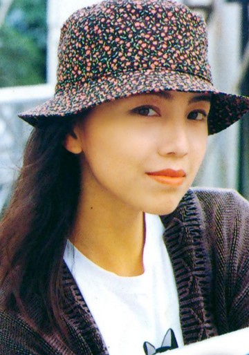 邓萃雯 Sheren Tang