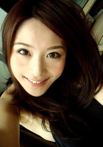 余函弥 Bonnie Yu