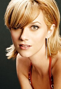 海莉·伯顿 Hilarie Burton