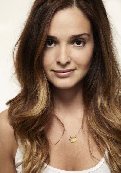 格罗瑞亚·沃特西斯 Gloria Votsis