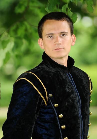 加布瑞尔·汤姆森 Gabriel Thomson