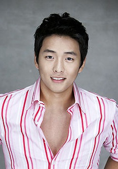 金东允 Dong-yoon Kim