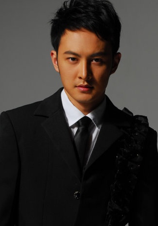 赵韦至 Weizhi Zhao