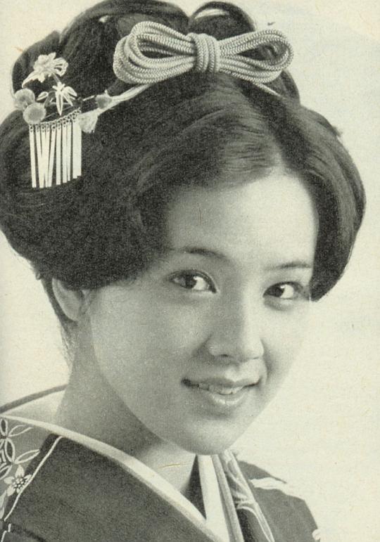 荒木由美子 Yumiko Araki