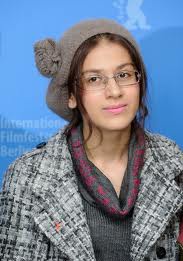 萨日娜·法哈蒂 Sarina Farhadi