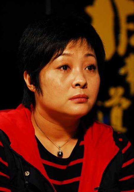 张秋芳 Qiufang Zhang