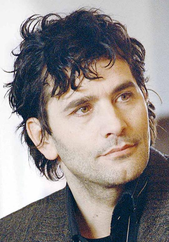 肯·德·布沃 Koen De Bouw