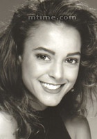 伊芙·拉茹 Eva La Rue