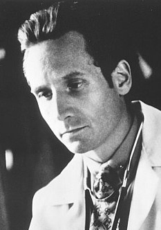 山姆·洛巴兹 Sam Robards