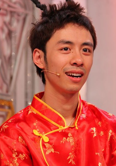 黄艺馨 Yixin Huang