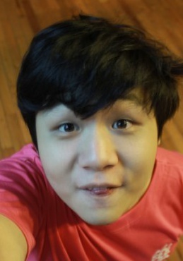 李俊毅 Junyi Li