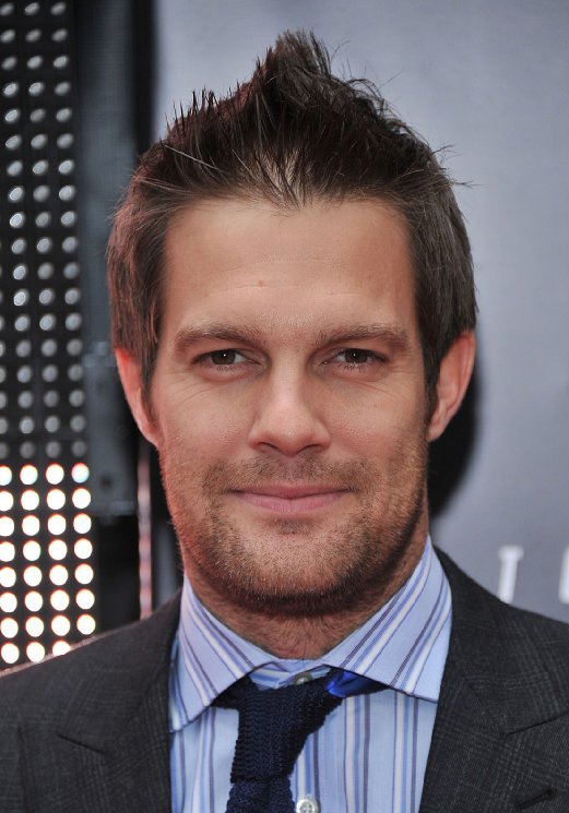 杰夫·斯塔尔茨 Geoff Stults