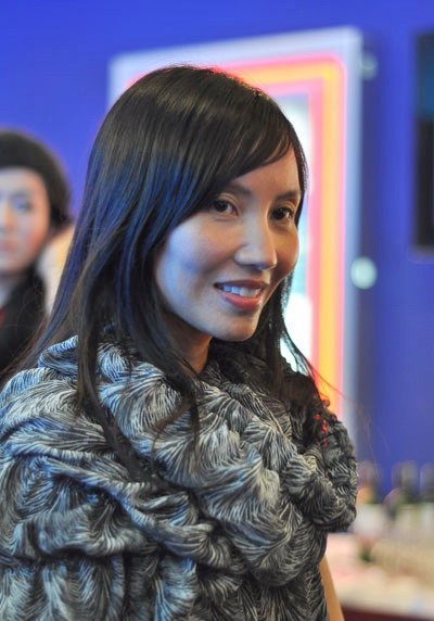 陈女氤溪 Tran Nu Yên-Khê