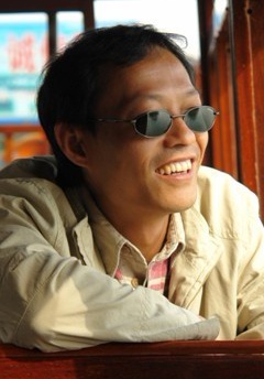 伊卫军 Weijun Yi