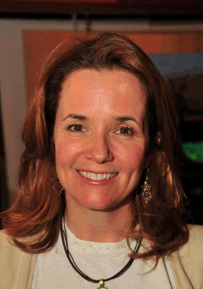 卡罗琳·汤普森 Caroline Thompson