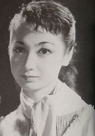 扇千景 Chikage Ogi