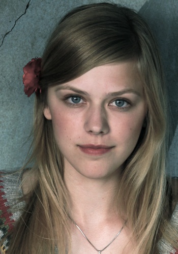 海伦·伯格斯霍姆 Helene Bergsholm