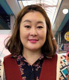 尹莎凤 Sa-bong Yoon