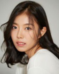 朴智慧 Ji-hye Park