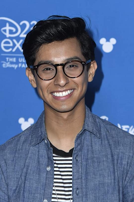 弗兰基·A·罗德里格斯 Frankie A. Rodriguez