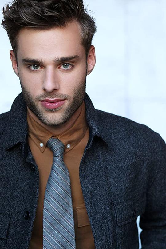 乔舒亚·泰勒·凯利 Joshua Tyler Kelly