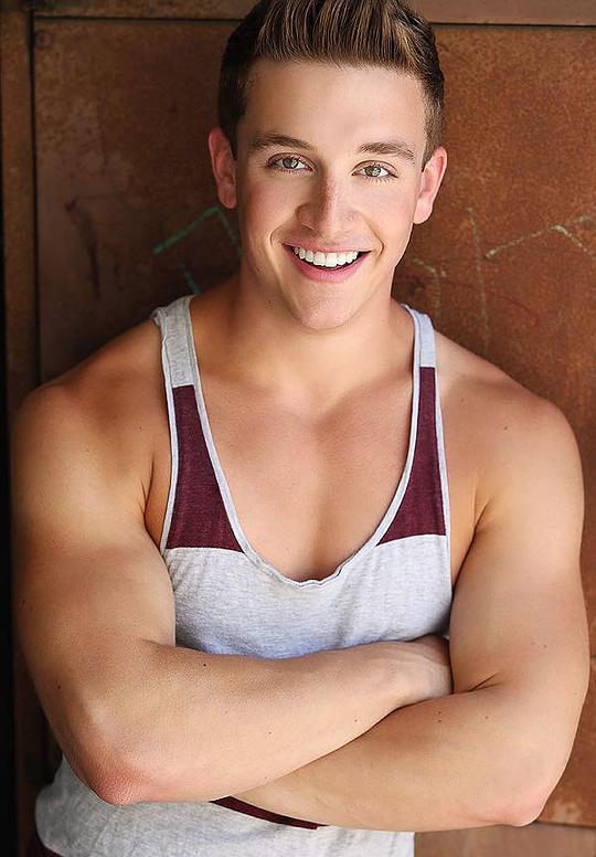 乔什·宾斯 Josh Pins